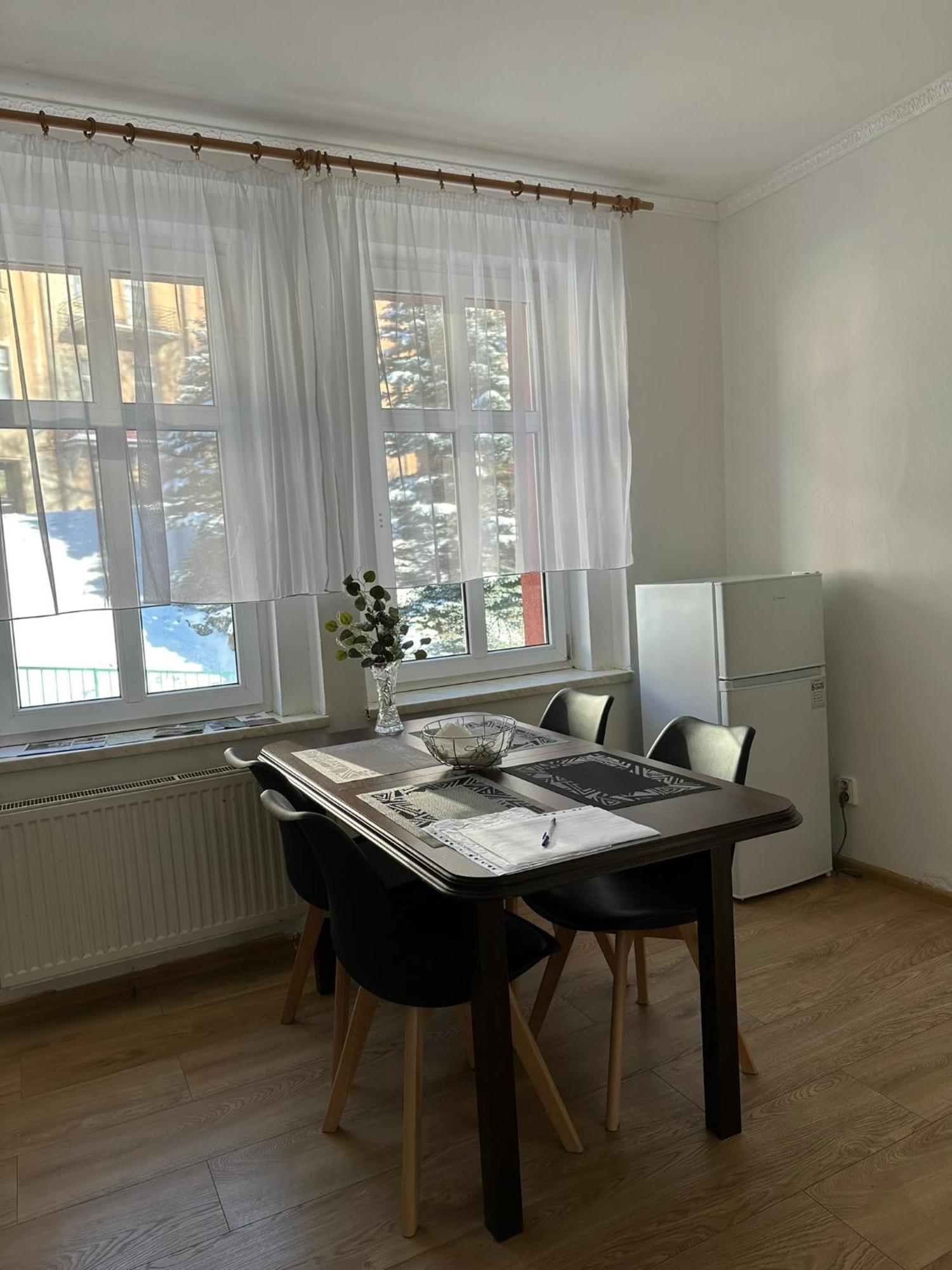 יאסימוב Apartman V Krusnych Horach-Free Parking מראה חיצוני תמונה
